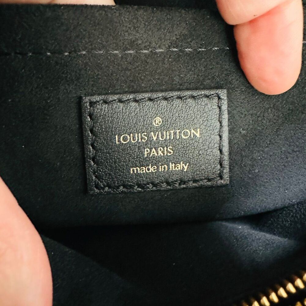 Louis Vuitton New Wave Chain Bag Noir - Picture 15 of 16